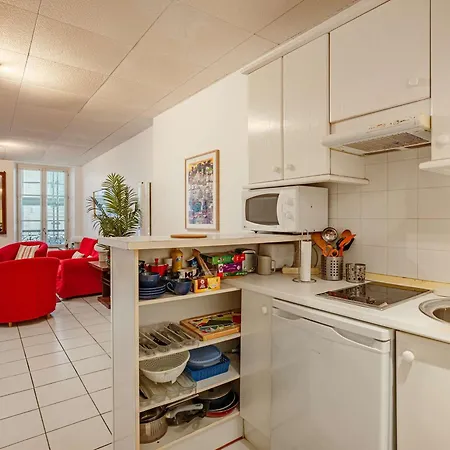 Agreable Au Coeur De St Jean De Luz - Fr-1-4-712