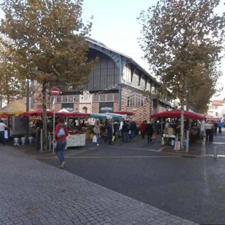 Agreable Au Coeur De St Jean De Luz Saint-Jean-de-Luz